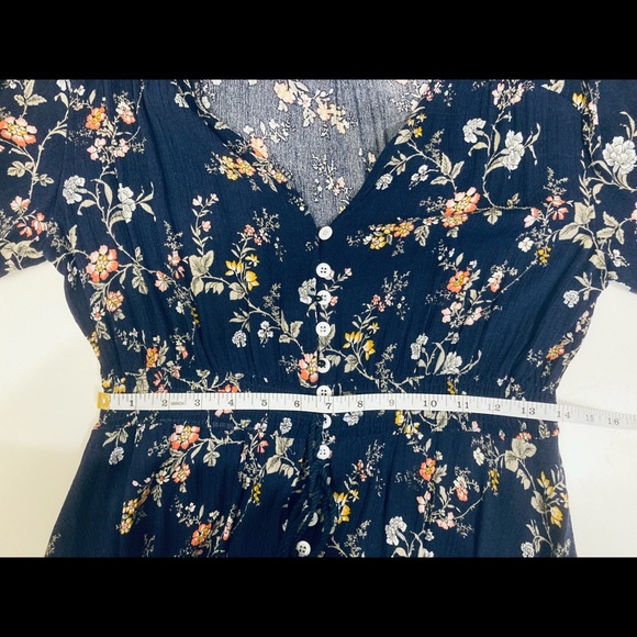 Gifted - Stretchy floral summer dress - Picture 8 of 16